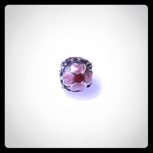 💯%Authentic Retired Pandora Ster/Silver/pink bead